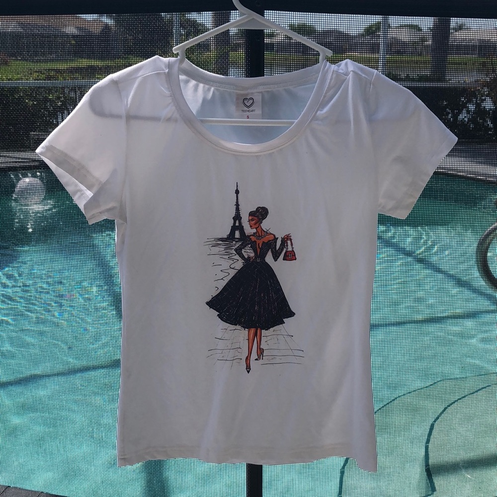 🔴 White Shirt with Paris